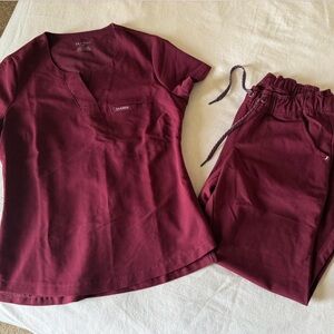 Jaanuu Women's Burgundy Scrub set